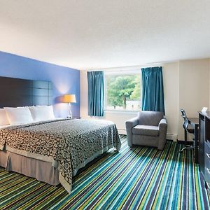 King Room Mountain View Non-Smoking